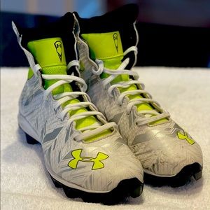 Women’s/Youth Size 5.5Y Under Armour Lacrosse Cleats